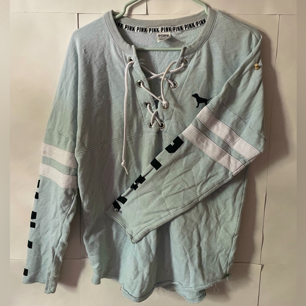 Late 2010s Baby Blue PINK Sweater
